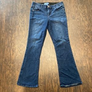 Democracy Womens size 10 stretch jeans - small flare